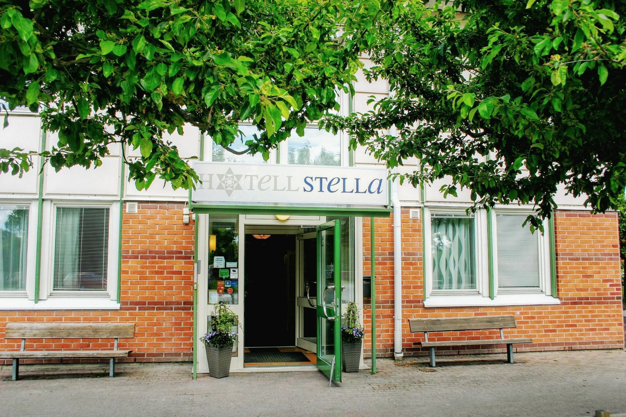 Hotell Stella أوبسالا المظهر الخارجي الصورة